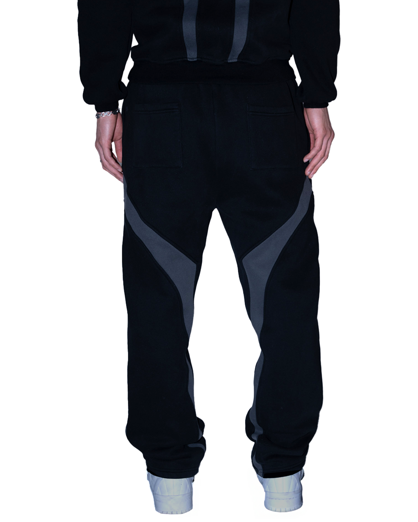 OPEN LEG JOGGER SCHWARZ