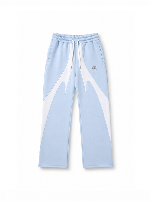 Blaue Open Leg Jogger Baby von COMME PAS DE DEUX, weiche Jersey-Hose mit weitem Bein für Babys, sichtbar im Bild